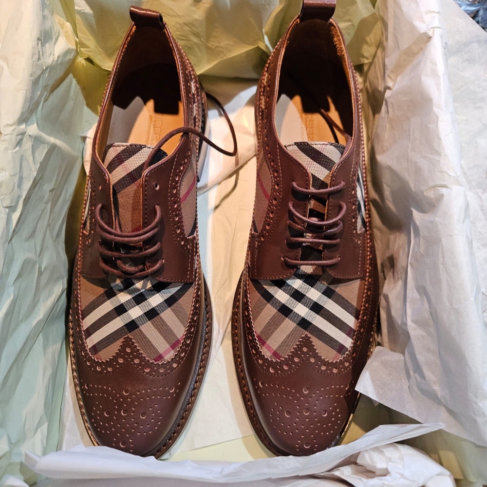 Stylish Brown Plaid Burberry Men’s Leather Shoes